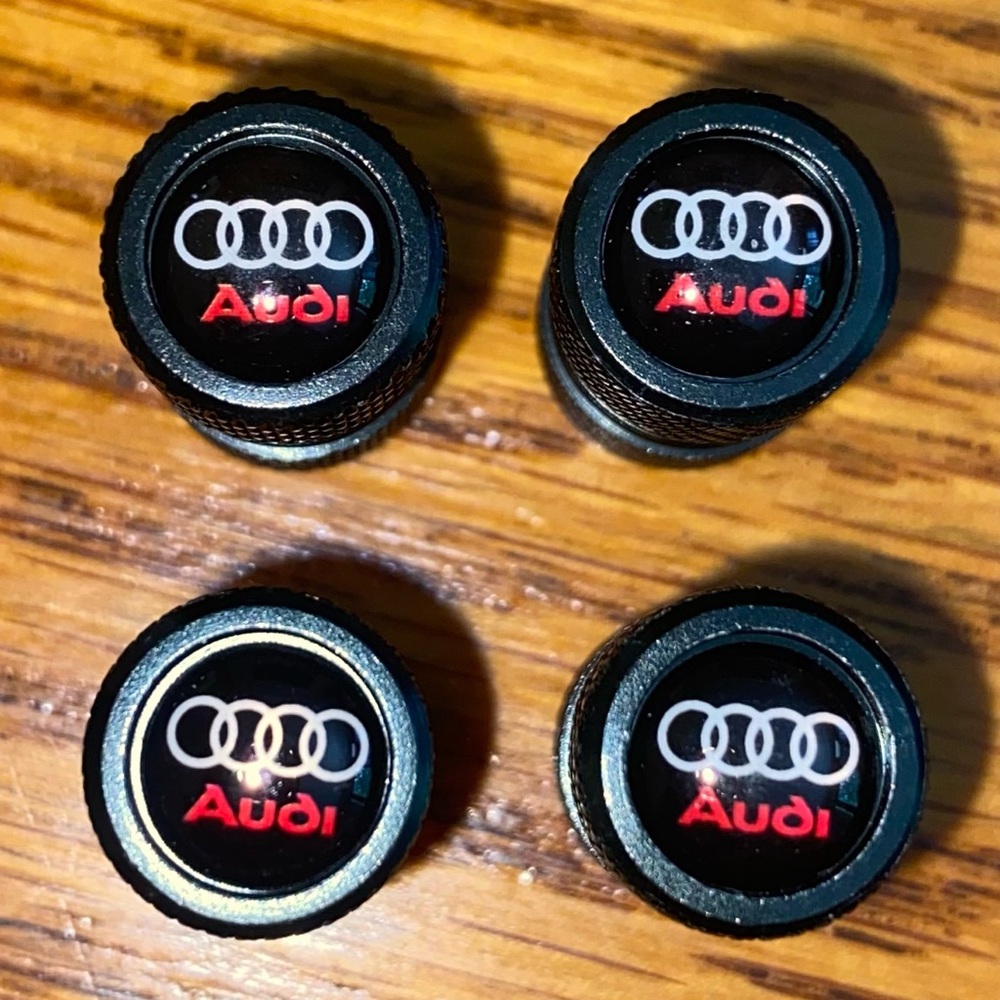 NIP Audi tire valve caps￼